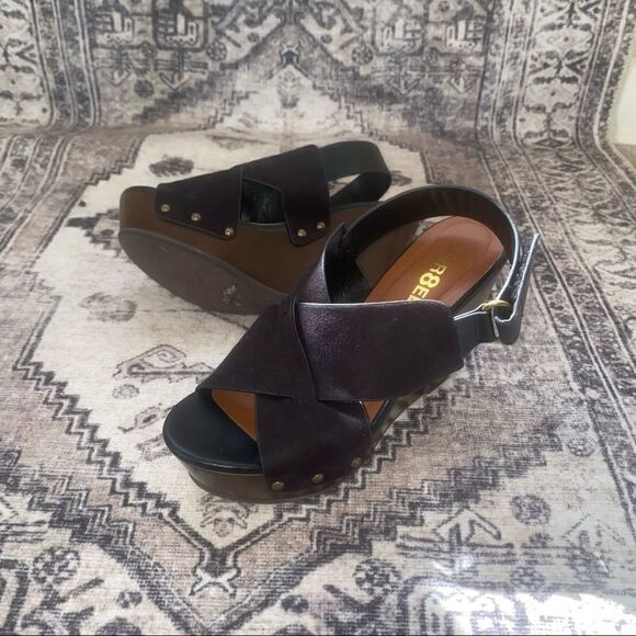 Black Platform Summer Heel with a Thick Suede Adjustable Strap *NEW* - Picture 3 of 10